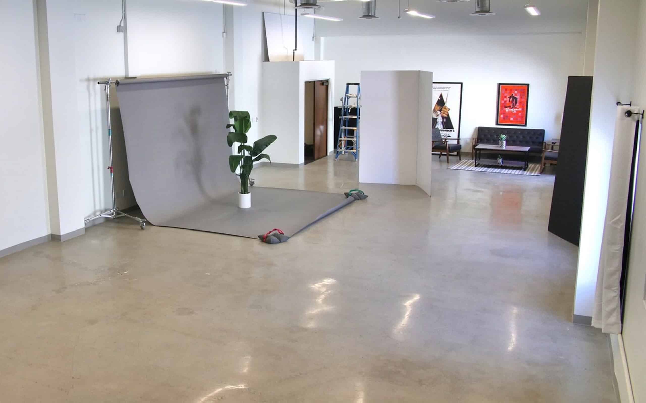 Soundstage 5 - 17